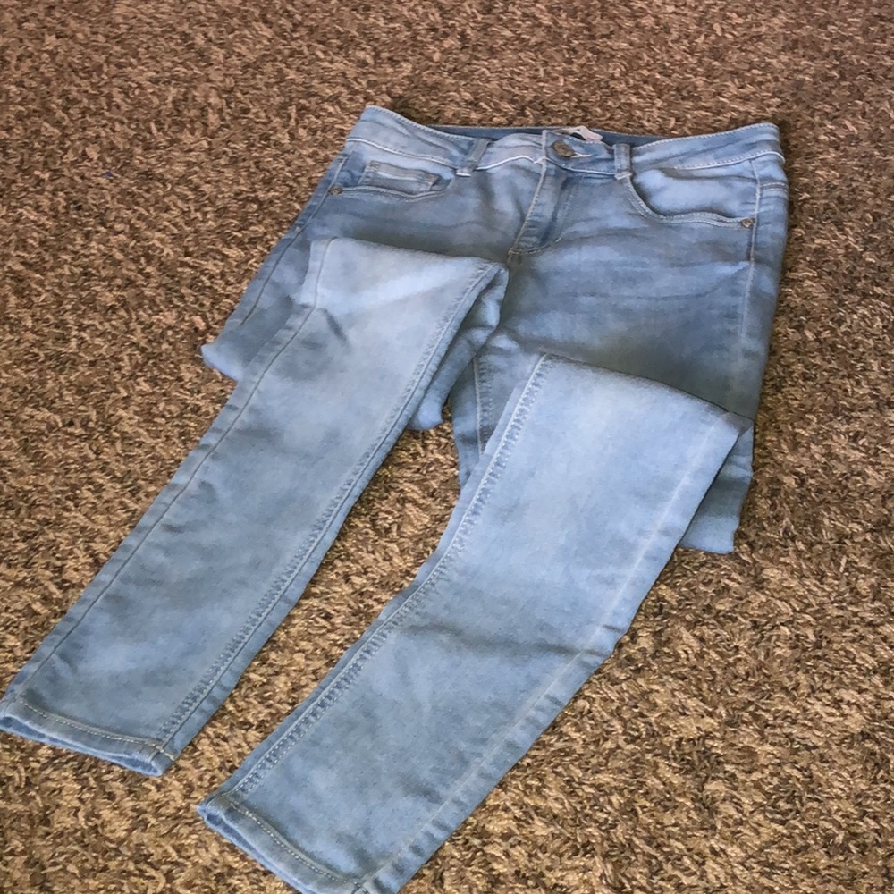 Epic Threads Girls Light Blue Jeans - Picture 5 of 17